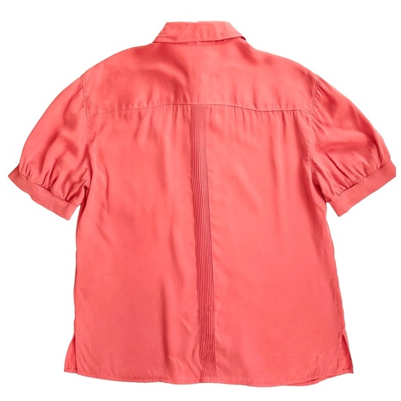 Equipment Femme Blouse, Silk Blend, Short Sleeves, Pleated Details, Size Medium - Picture 2 of 7